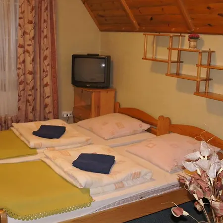 Bed & Breakfast Karkoz