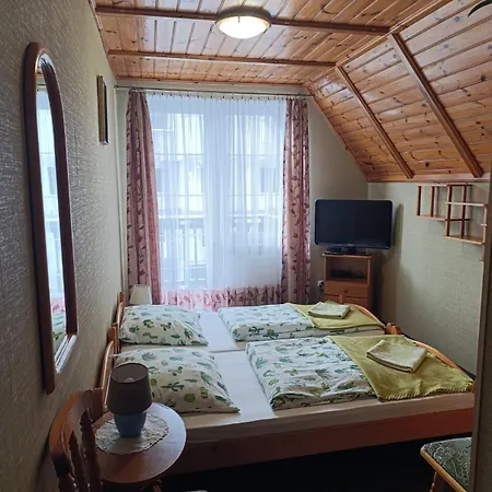 Bed & Breakfast Karkoz