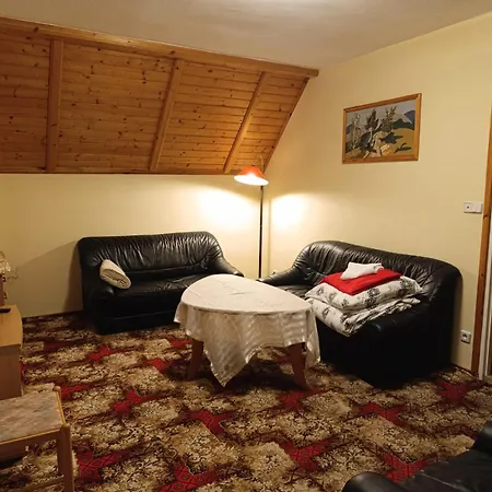 Bed & Breakfast Karkoz *