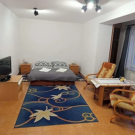 Karkoz B&B 카르파츠