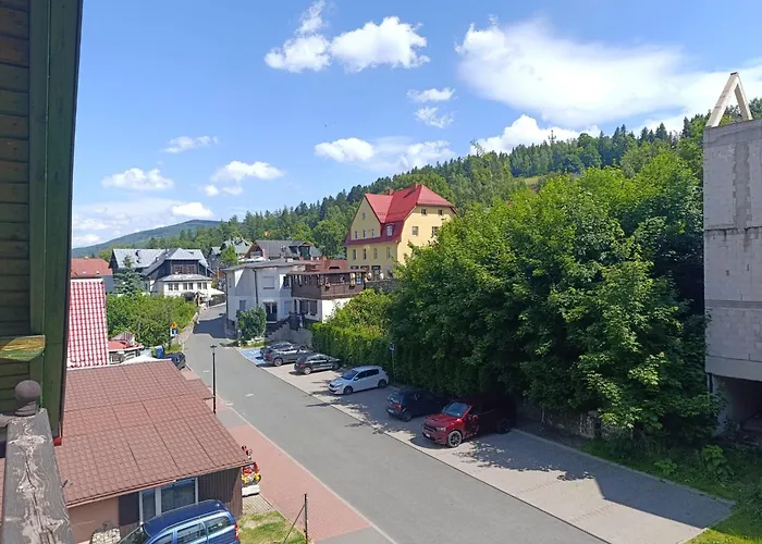 Bed & Breakfast Karkoz 3*