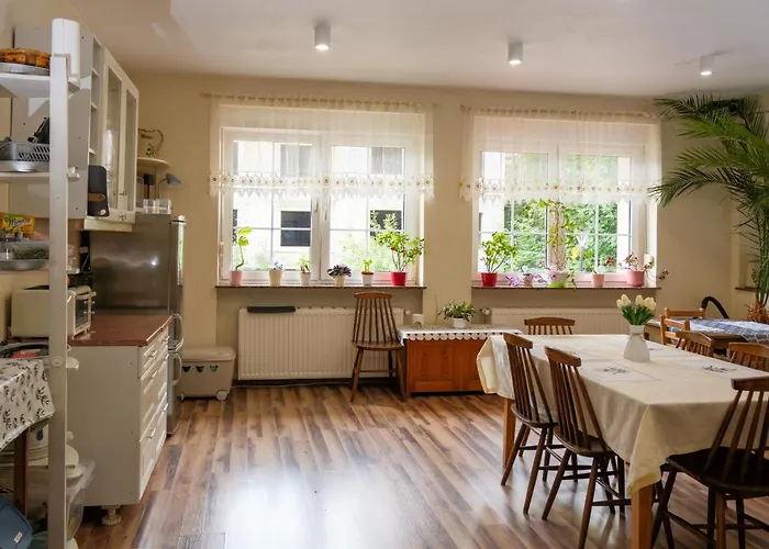 Karkoz Bed & Breakfast